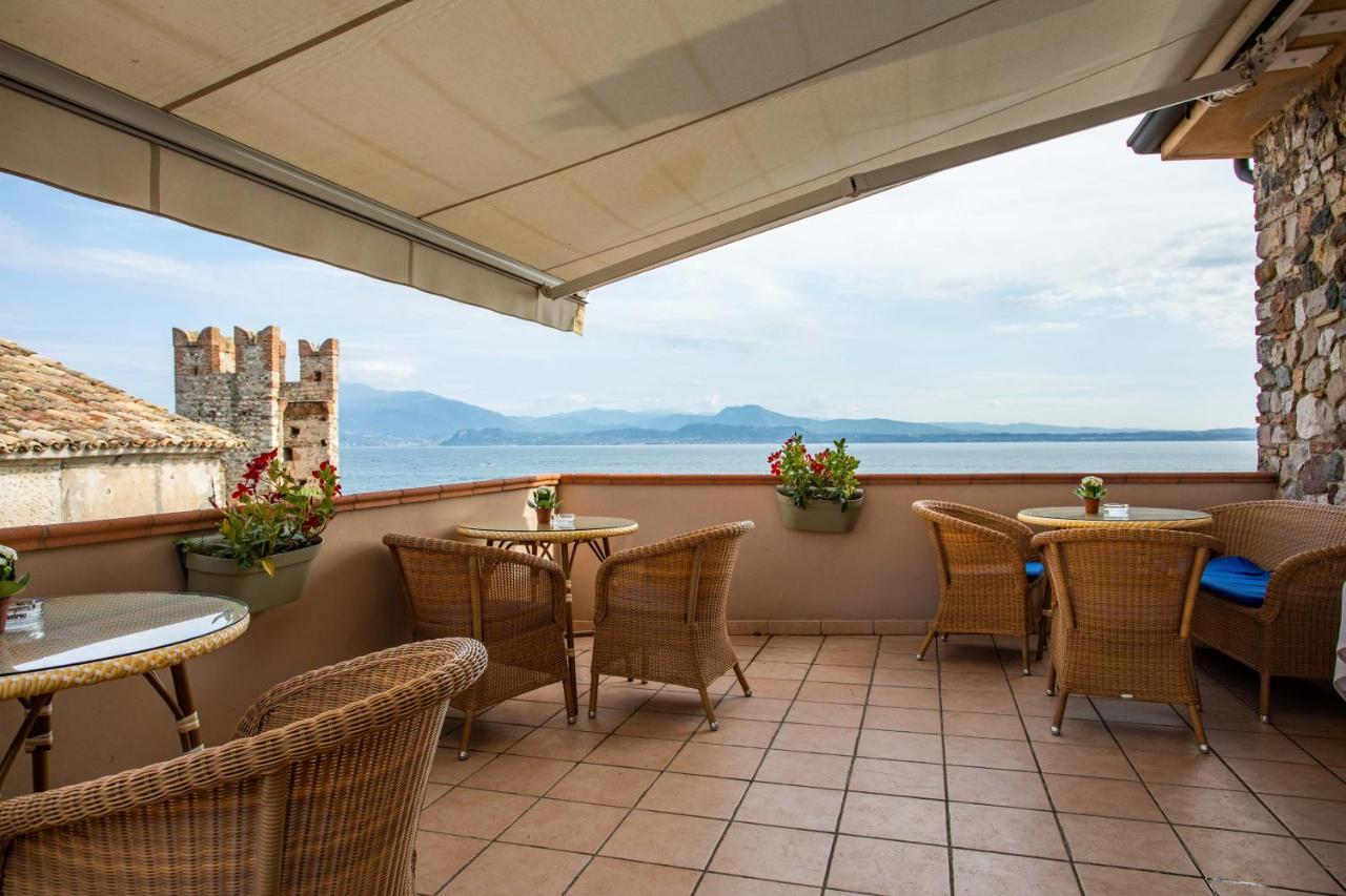 Hotel Degli Oleandri Sirmione Ngoại thất bức ảnh