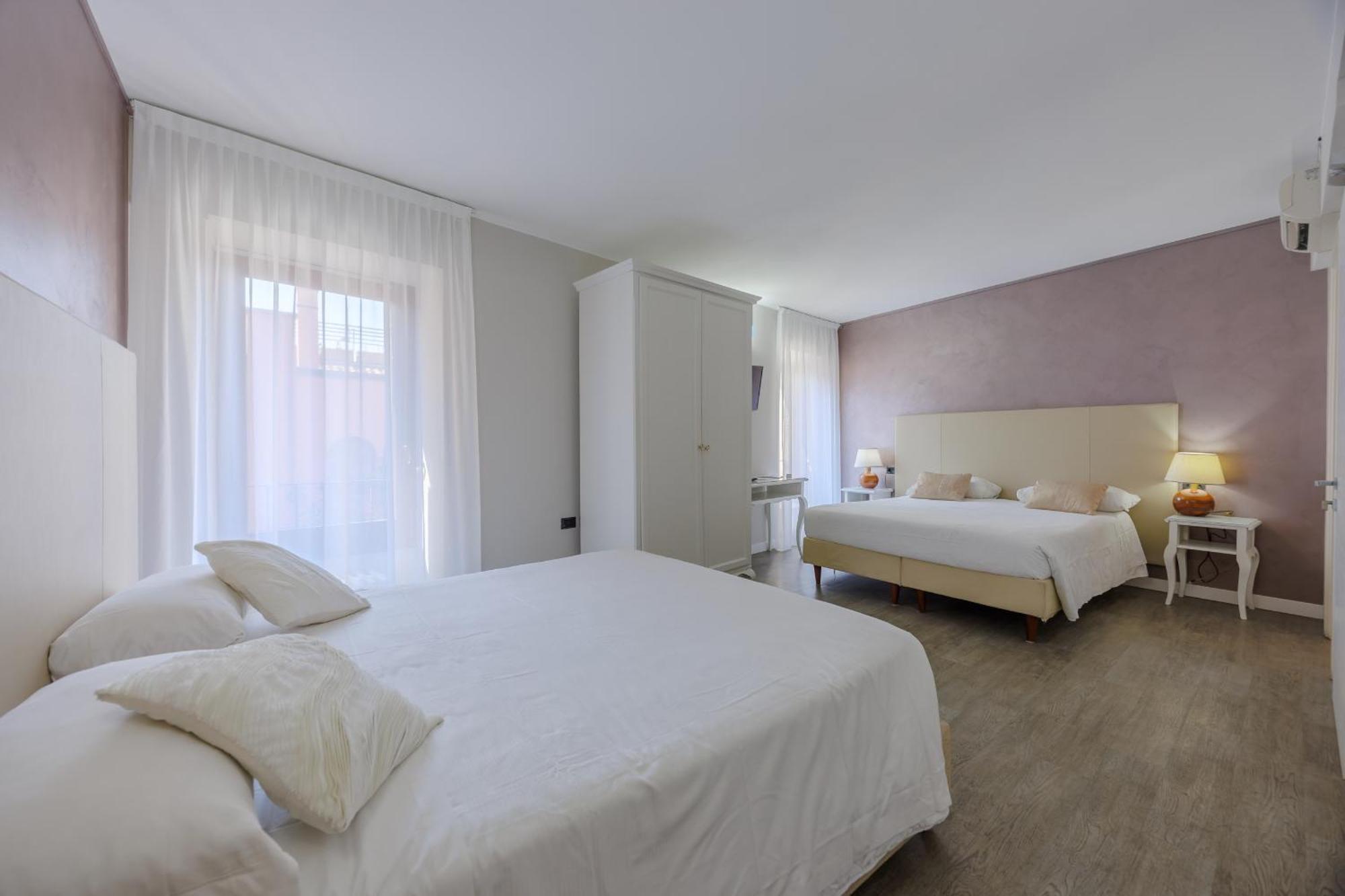 Hotel Degli Oleandri Sirmione Ngoại thất bức ảnh