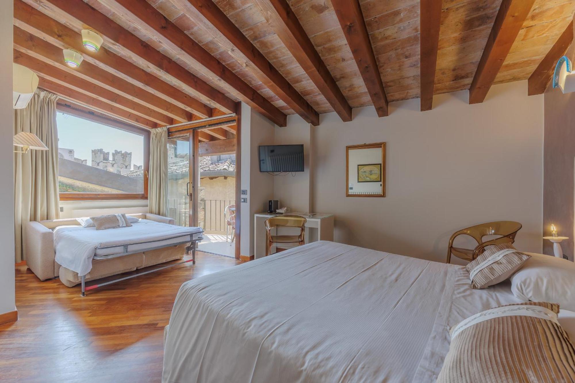 Hotel Degli Oleandri Sirmione Ngoại thất bức ảnh